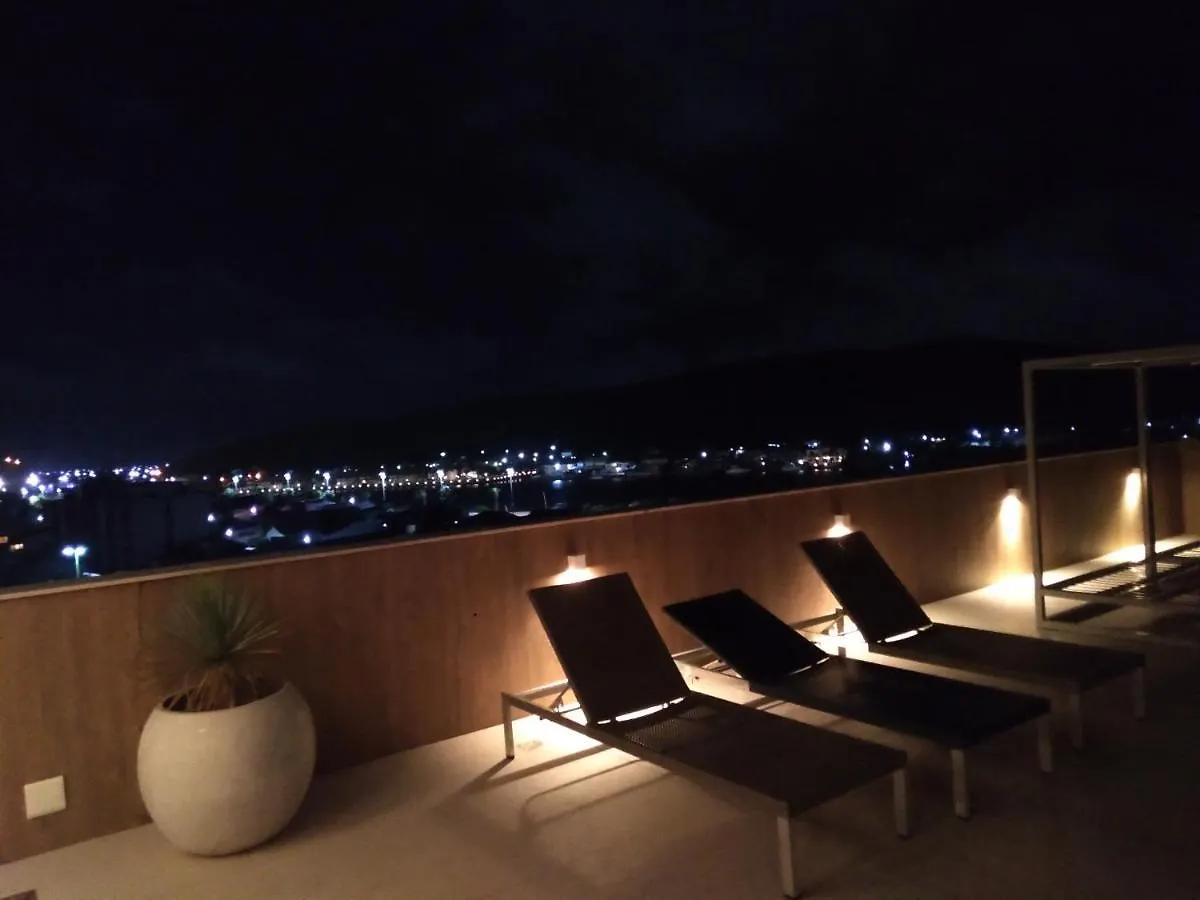Apartamento CABO FRIO - PRAIA DO FORTE - PASSAGEM Suíte